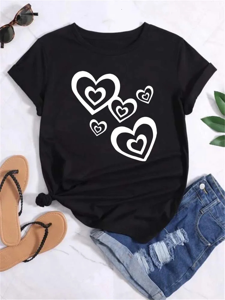 Funny Leopard Heart Print T Shirt for Women Clothing Casual Short Sleeves Tshirt Fashion Streetwear Crew Neck Female Shirts 250514