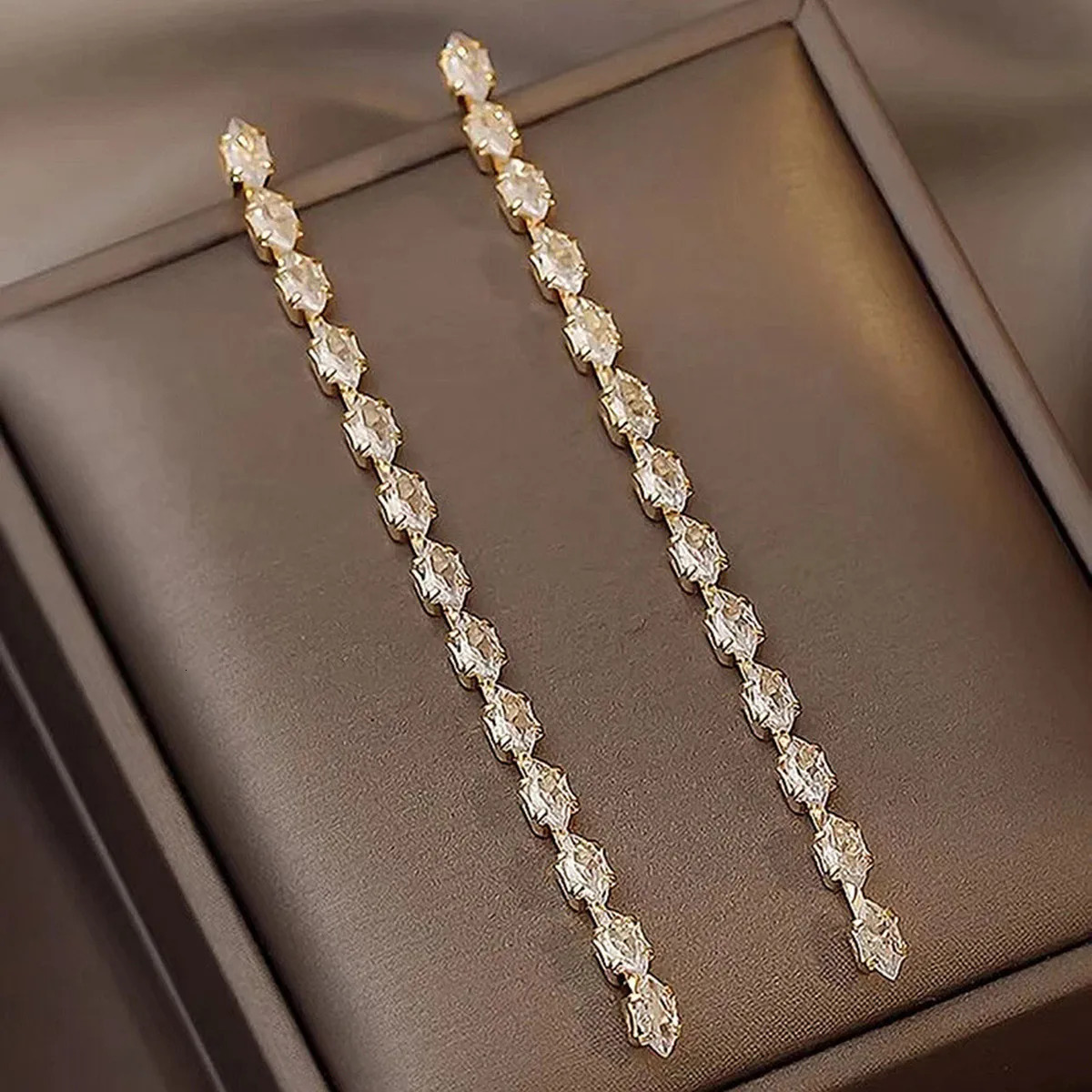 FYUAN Simple Geometric Zircon Crystal Earrings for Women Gold Silver Color Long Tassel Dangle Earrings Party Weddings Jewelry 250513