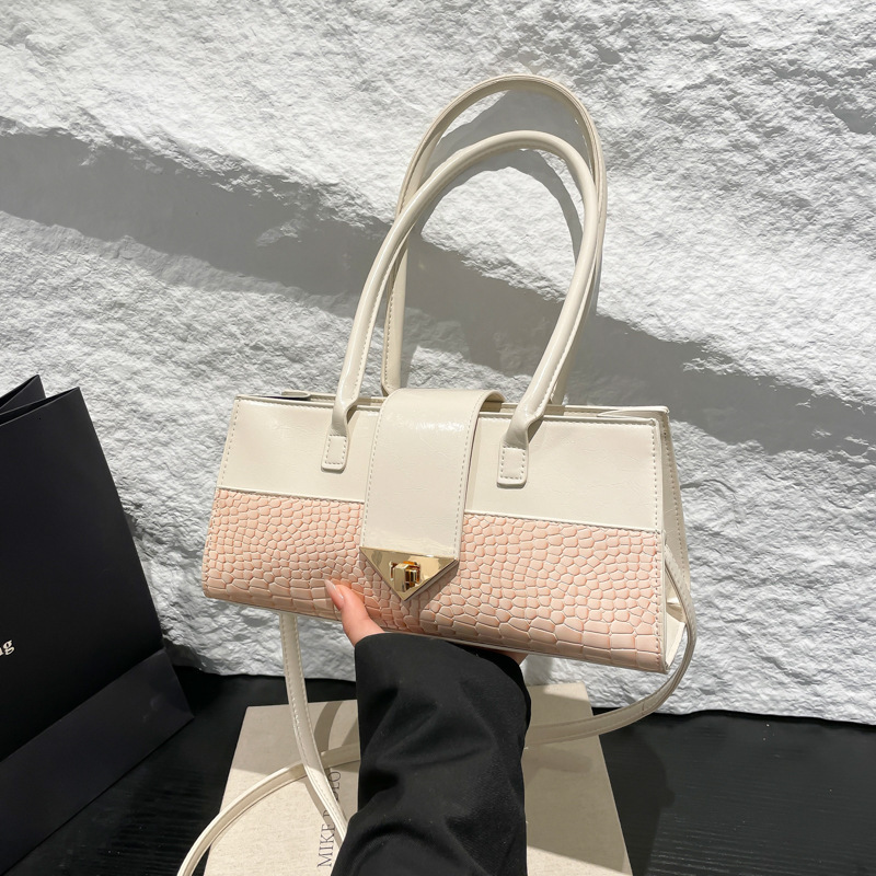 This Luxury Bag Year's Popular New Free Delivery Designer Bag Women's Bag 2025 Spring And Summer New Fashion Crocodile Pattern Splicing Hand