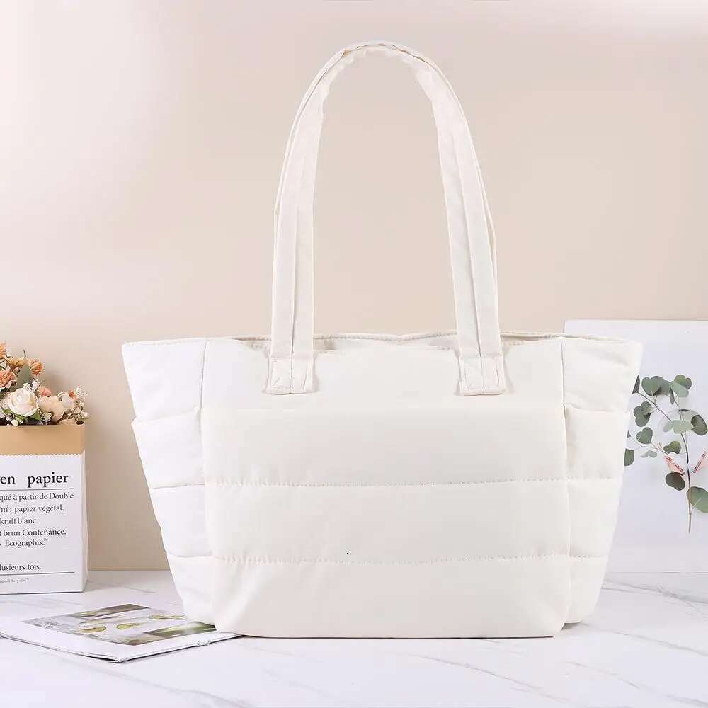 New Large Capacity Tote Versatile Handbag for Women Commuting Messenger Shoulder Multiple Pockets Mummy Bag