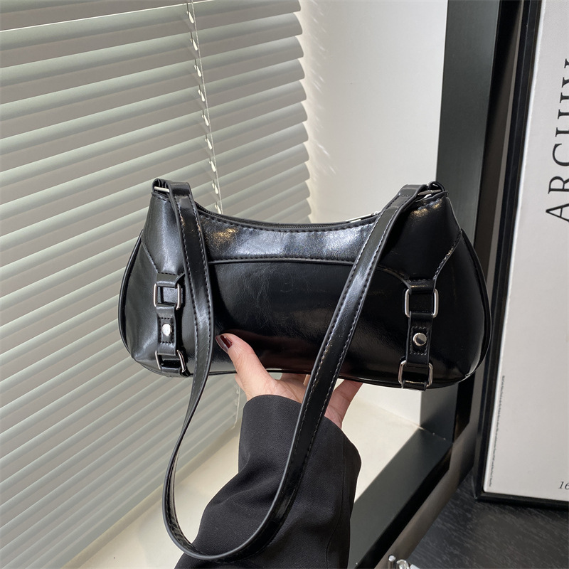 Hot Girl Motorcycle Style Versatile Shoulder 2025 Spring/summer New Collection For Women New Luxury Bag Free Delivery Designer Bag Trendy High End Ele