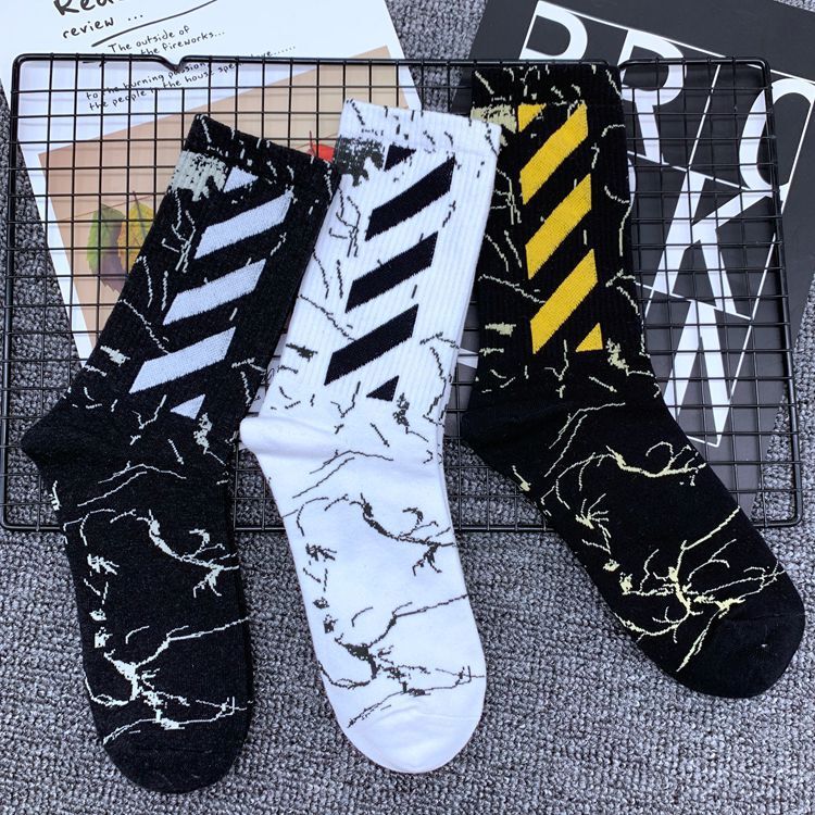 Designer Socks Street Skateboarding Hip Hop Fashion Striped Socks Men Summer Cotton Medium Length Stockings For Women Sports Socks