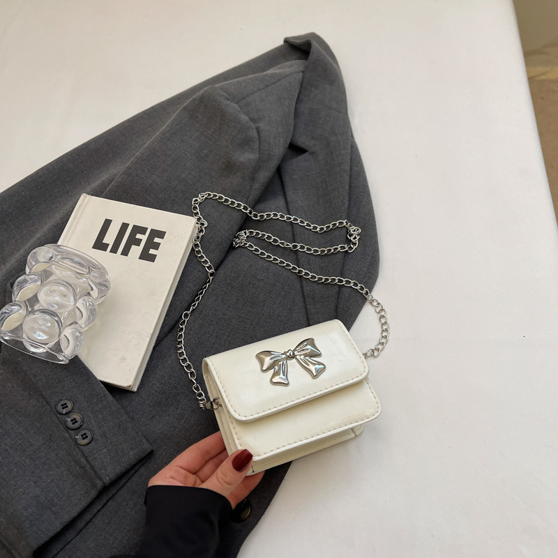 High New Free Delivery Designer Bag End Mini For Women's Niche Chain Luxury Bag Crossbody 2025 New Popular Versatile Bow Small Square Bag