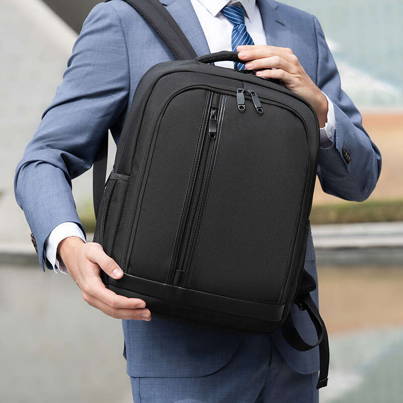 Large Capacity Travel Computer Backpack for Businessmen