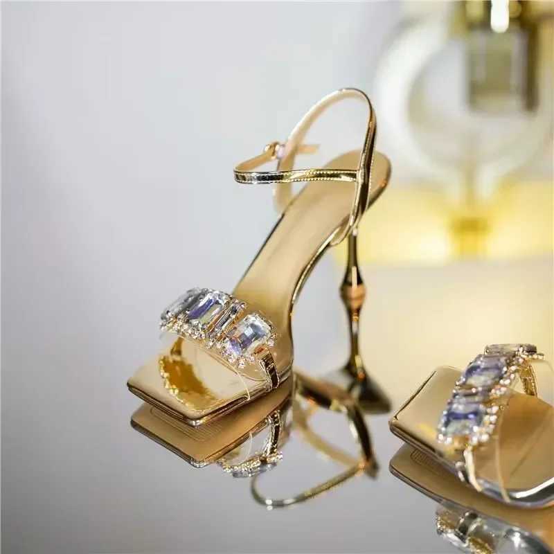 Golden Slim Heel with Diamond Square Toe Sandals for Women in The Summer of New Fairy Style Open Toe Sexy High Heels W250514