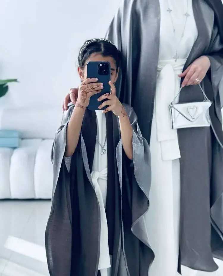 New Mother and Daughter Abaya Dubai Muslim Women Kids Girls Maxi Dress 2pcs Set Eid Djellaba Jalabiya Turkey Kimono Islamic Robe X250514