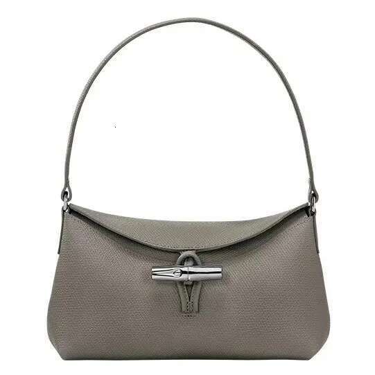 The 2024 new women's is fashionable, high-end, retro, versatile handbag, shoulder underarm bag, and a small square bag