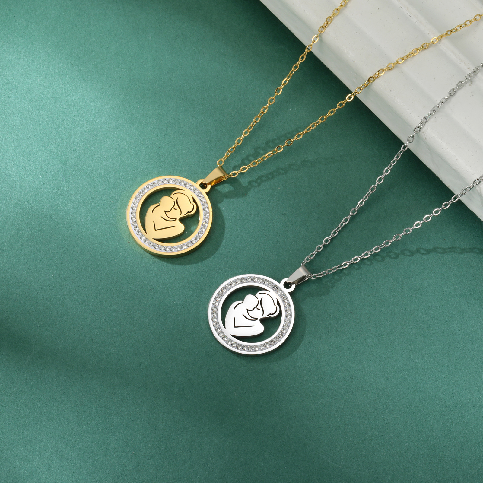 Mama Baby Love Necklace 18k Gold Plated Zircon Diamond Necklaces Mother Daughter Necklace Mama Mommy Birthday Gifts Fine Jewelry Anniversary Birthday 