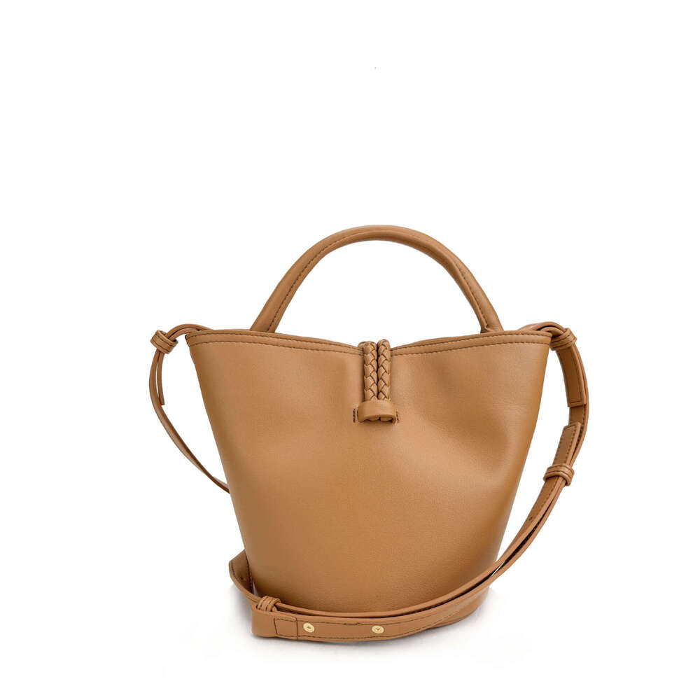 New One Shoulder Bucket Handbag Fashion Versatile Diagonal Cross Leather Women's Bag
