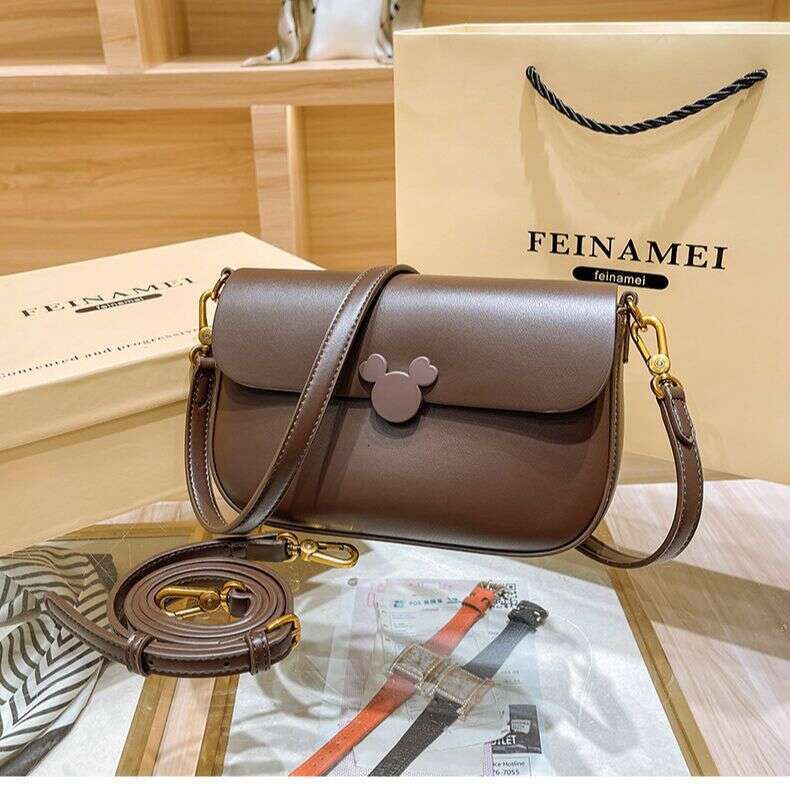 Genuine leather 2025 new high-end niche tofu small square crossbody women's fluffy armpit bag