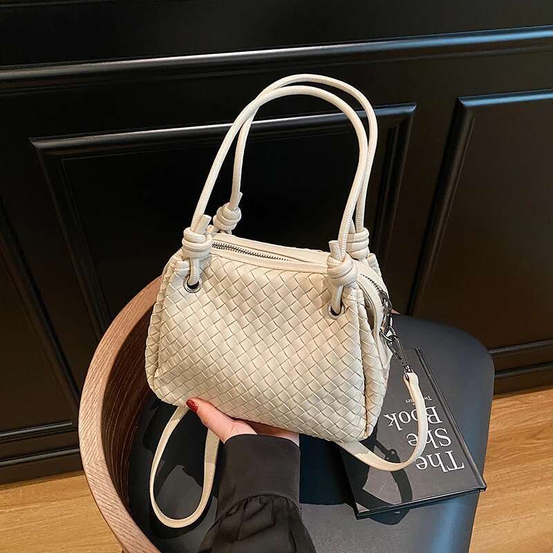 High-End Leather Tote Bag Women's Vintage Minimalist Crossbody Handbag Stylish Commuter Purse Solid Color Designer