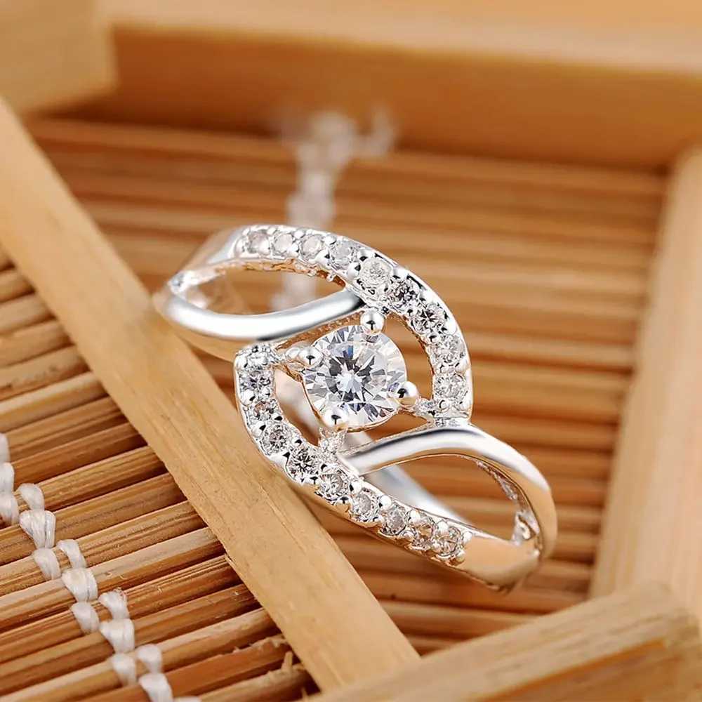 New streetwear 925 Sterling Silver Shiny Zircon diamond Rings For Women Wedding Party Gifts fine Jewelry engagement ringsXJ250514