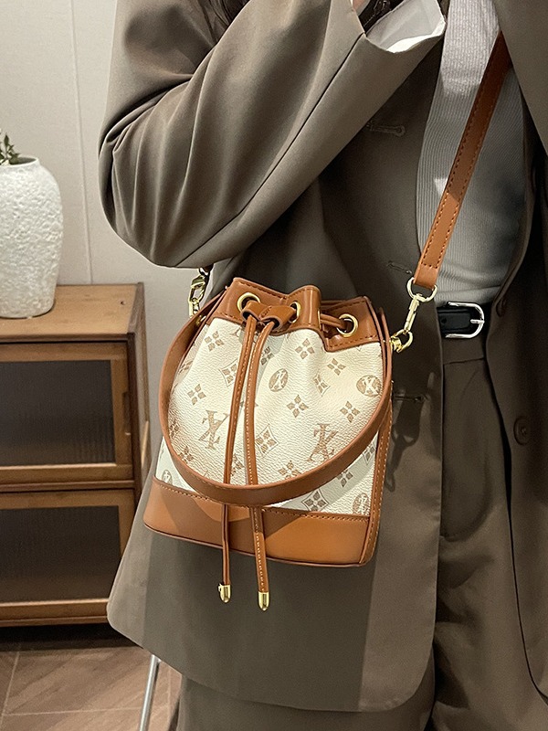 Stylish Women's Crossbody Bucket Bag with Unique Letter Prints & Adjustable Strap for Any Occasion