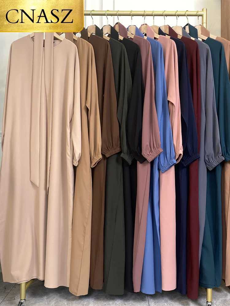 Hot Selle Simple Style Moroccan Dresses Kaftan Turkey Solid Color Gulf Abayas Islamic Women Long Dress Muslim Saudi Robe Ramadan X2505141