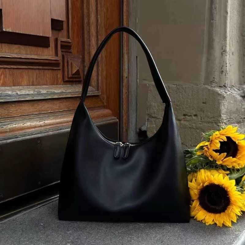 Single Shoder Bag High-end Feel Large Capacity Cmuting Dumpling Bag Versatile Korean Version Trendy Armpit Bag Niche Z250514