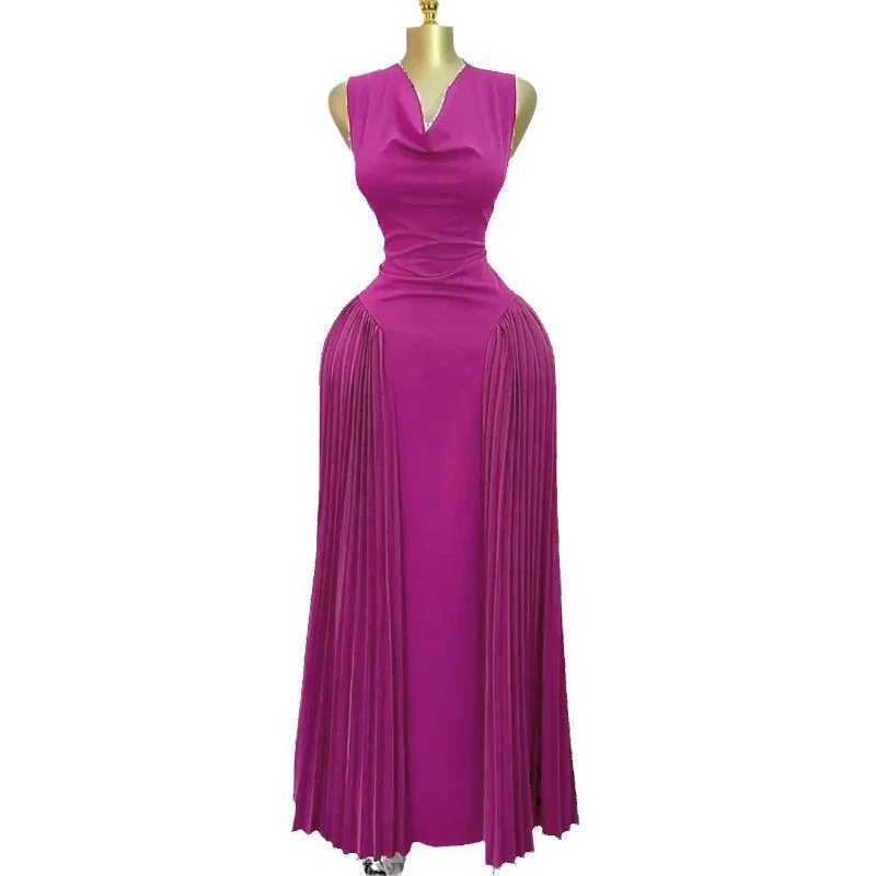 CM.YAYA 2025 Summer Elegant Sleeveless Sweet V-Neck Floor-Length Long Women Dress Beach Party Evening Sexy Pleated DressesXJ250514