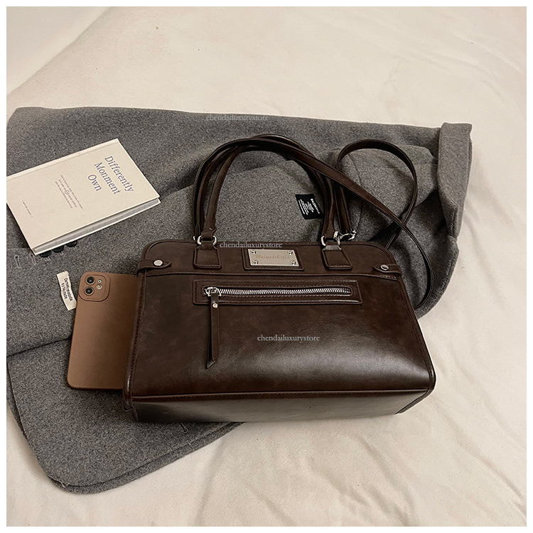 Business Women's Shoulder Bag Free Shipping Designer Bag New High-quality Fashion Handbag Large Capacity Work Travel Commuting Crossbody Bag Brie