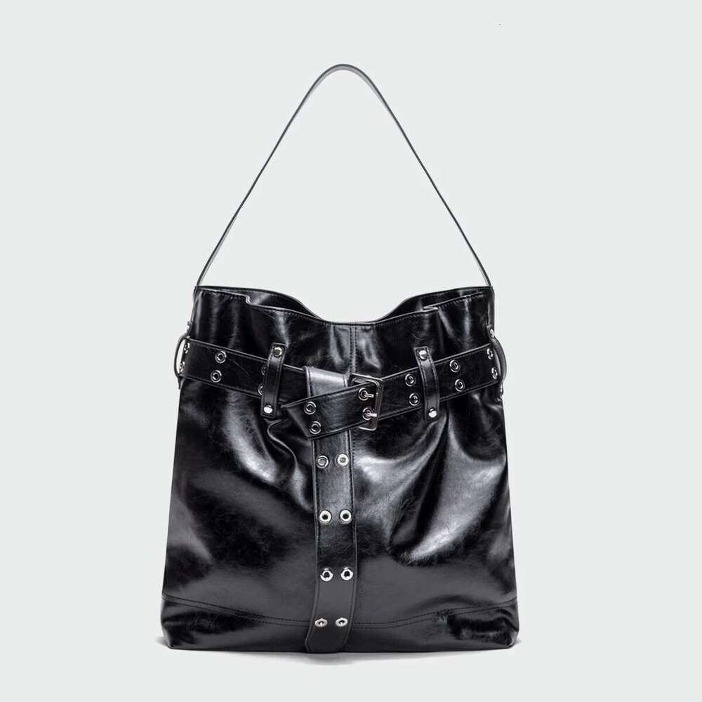 Belt Oil Wax Leather Tote Large Capacity Commuter Bucket Casual Soft Versatile Shoulder Bag