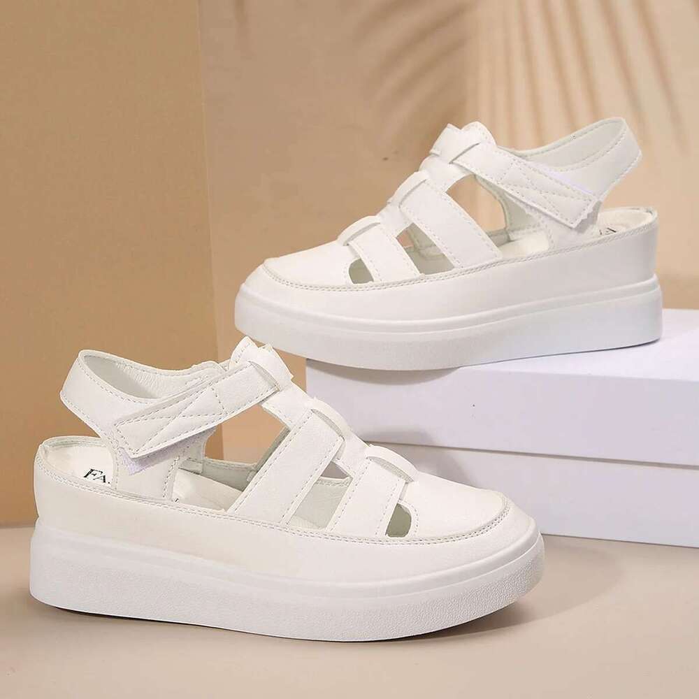 Platform Trend Lightweight Casual Fashion Anti Slip Beach Sandals Summer New Shoes for Women