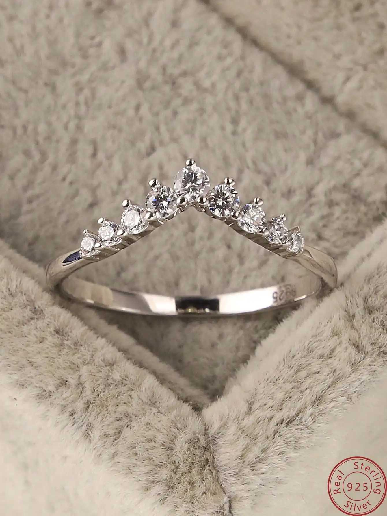 S925 Sterling Silver Little Princ Crown Diamond Ring Simple Sen Series Little Fresh Fine Wedding Engagement Birtay GiftXJ250514