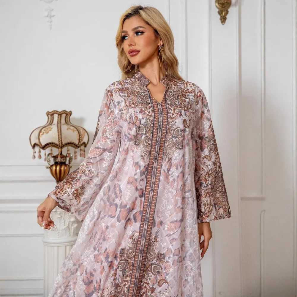 2025 New Muslim Womens Robe Embroidered Cloth Printed Diamond Female Long Dress 241104 X250514
