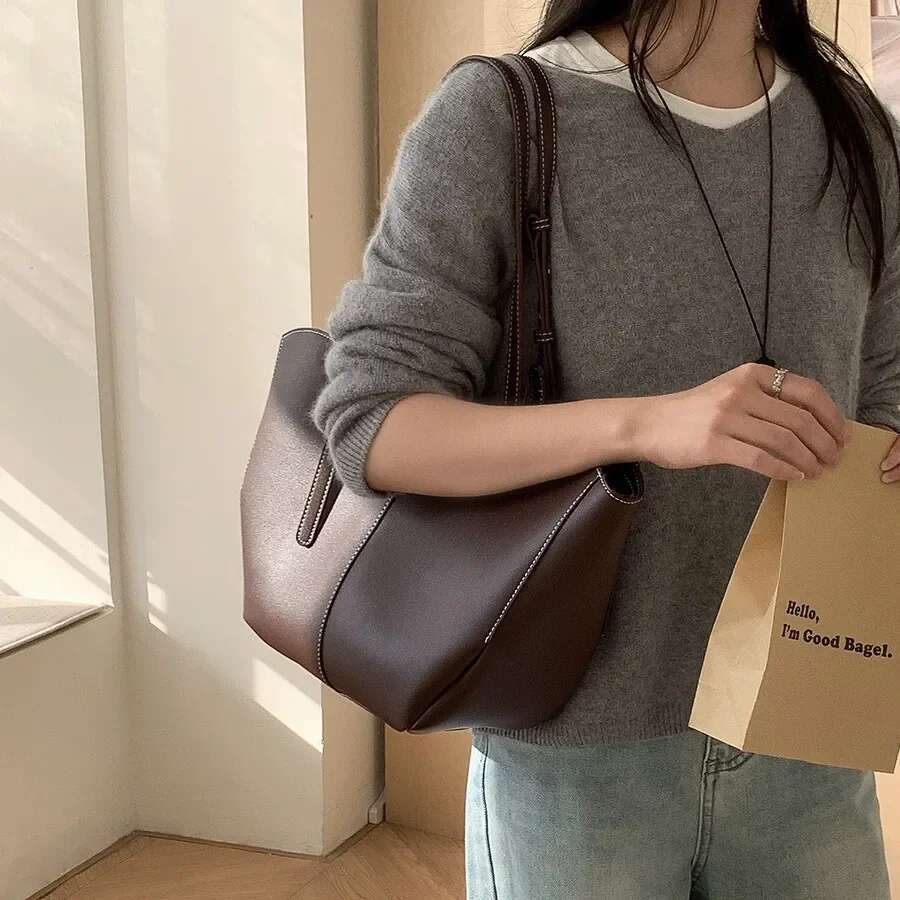Vintage Women Handbag Large Capacity Portable Shopping Shoulder PU Leather Ladies Commuter Underarm Totes Bag Bolsa