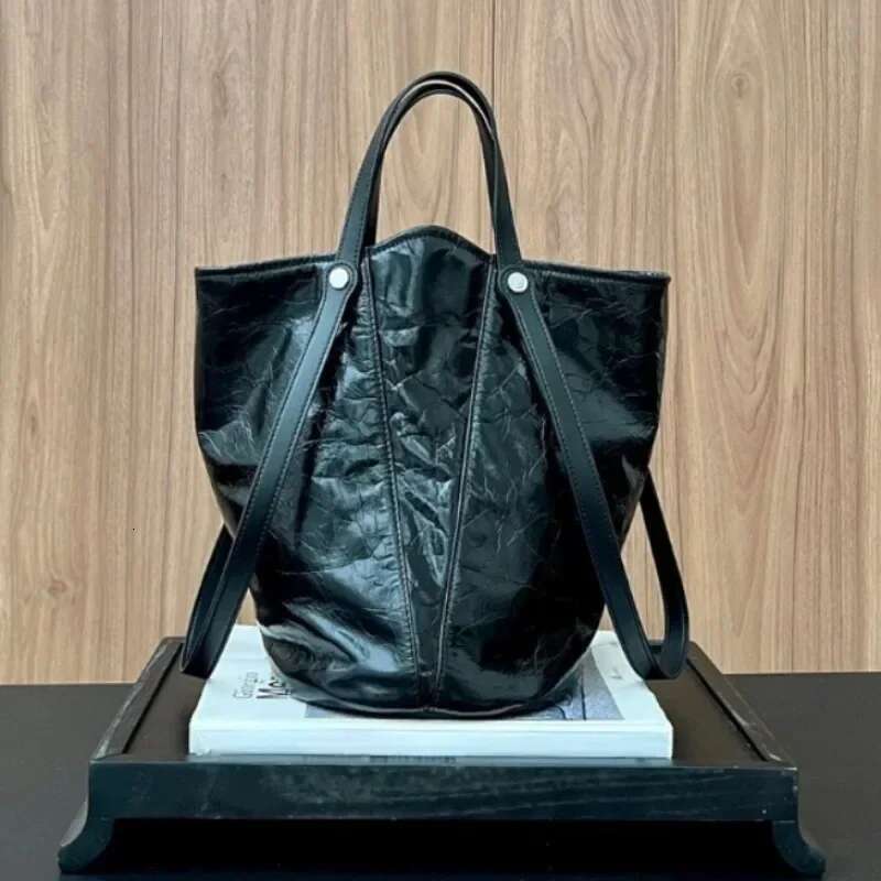 Shopper Bucket Tote Bag Large Capacity Bolsas Mujer Underarm Shoulder Bags For Women 2025 New Sac Femme Practical Bolsos