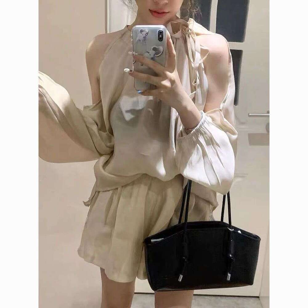 Bag for women 2025 new style popular this year super hot armpit bag high-end sense niche fashion commuting shoulder bag