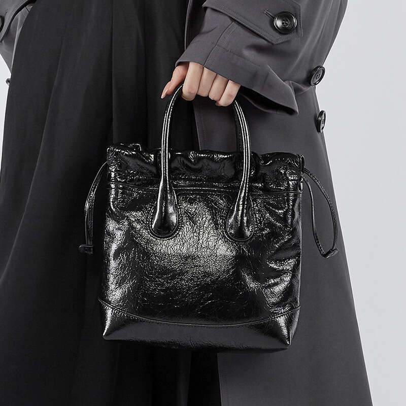 Song's Niche Top Layer Cowhide Drawstring Handbag, Single Shoulder Crossbody Bucket Pleated Bag, Genuine Leather Women's Bag