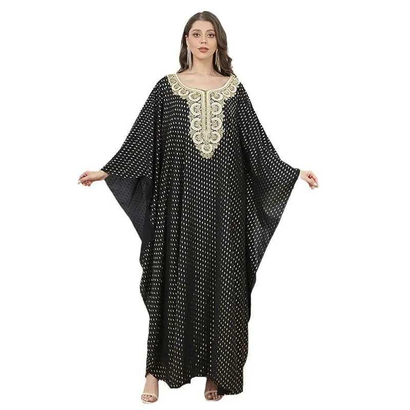 2025 Women Elegant Dress Dubai Party Outfits Long Slve Rhinestones Muslim Women Robe High-grade Comfort Fabric Abaya Clothes X250514
