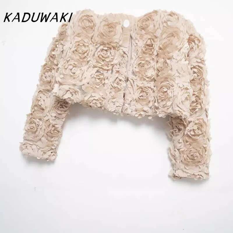 KADUWAKI Retro Round Neck Long-Sleeved Textured Small Perfume Casual Temperament Floral Decoration Single-Breasted Jacket