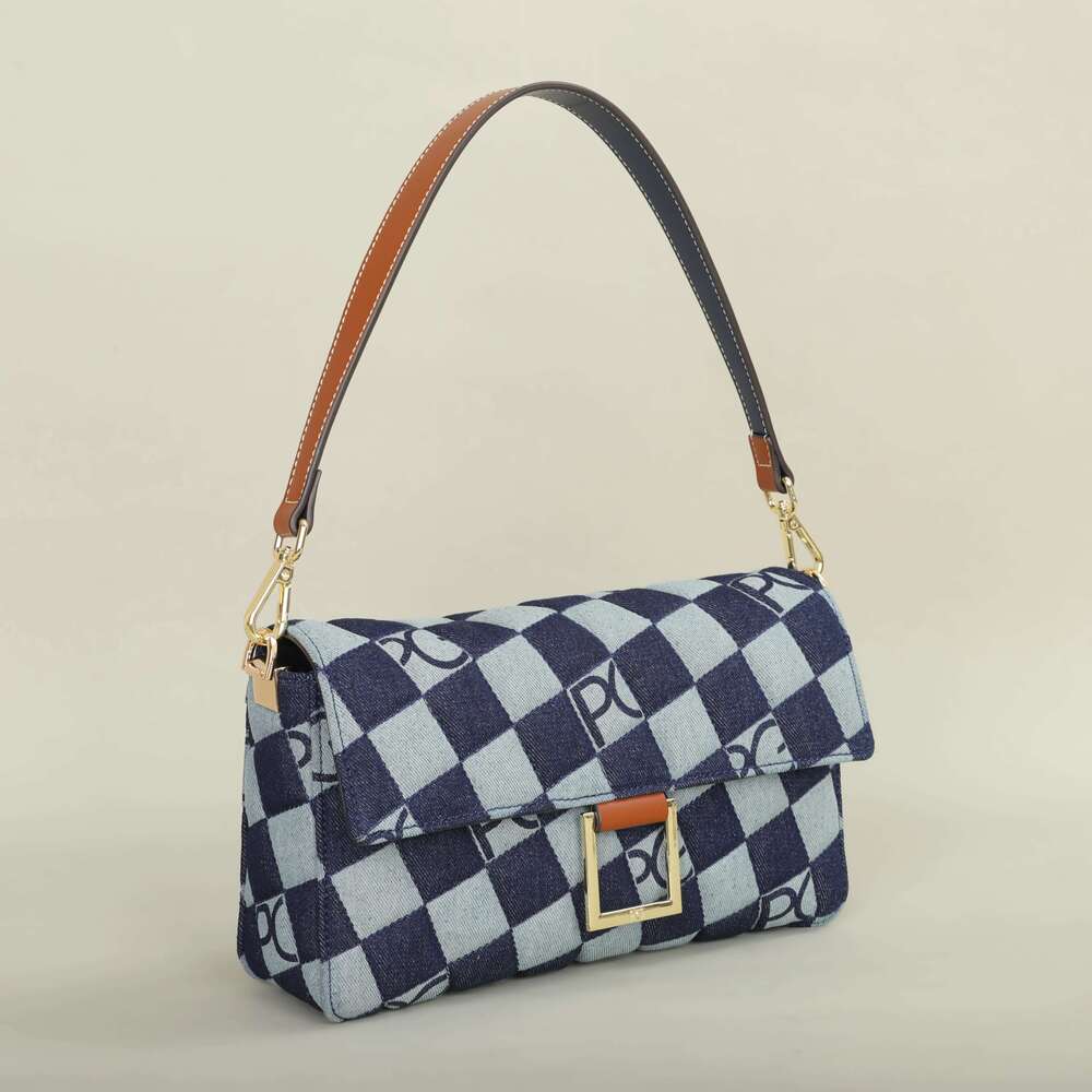 PG brand design bright ladies crossbody new exquisite high quality hot selling fashion commuter bag