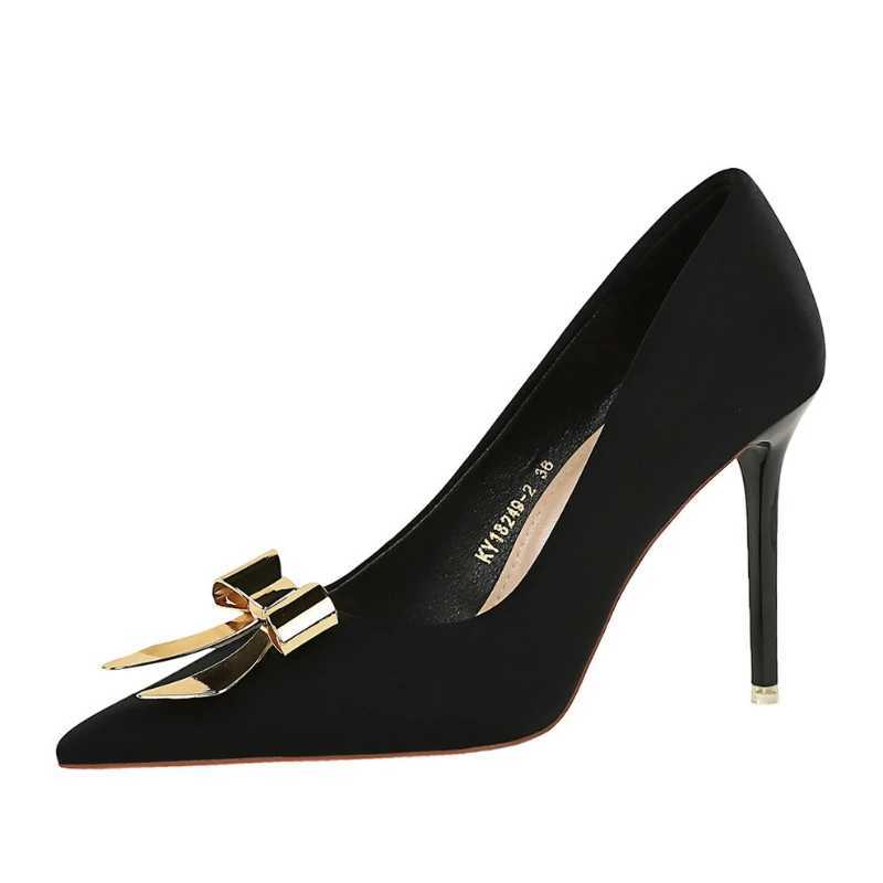 Fashionable Pointed High Heels Metal Bow Thin Heels Single Shoes For Women Satin Light Mouth Womens Shoes Elegant And Simple W250514