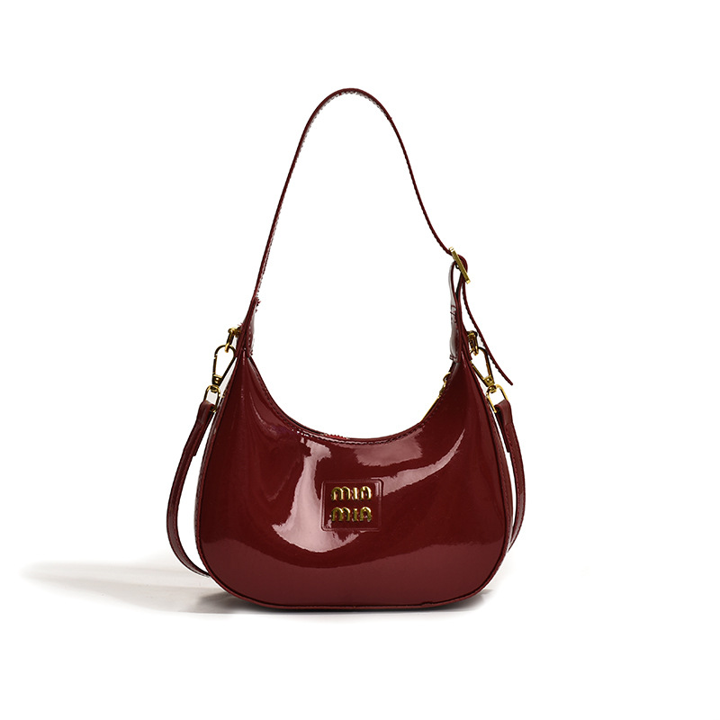 Free shipping, designer ladies' French high-end style patent leather underarm bag, women's 2025 versatile and niche crossbody bag