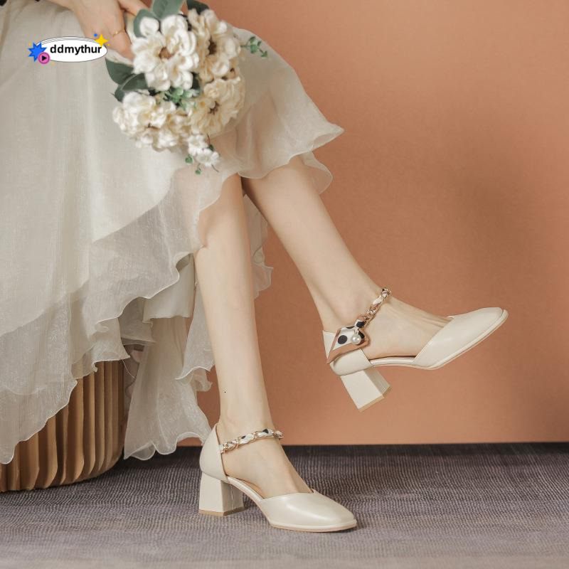 Comfortable square toe soft leather women's shoes for summer wear, tied ribbons, pearl ladies, thick high heels, and hollow sandals with a hood d