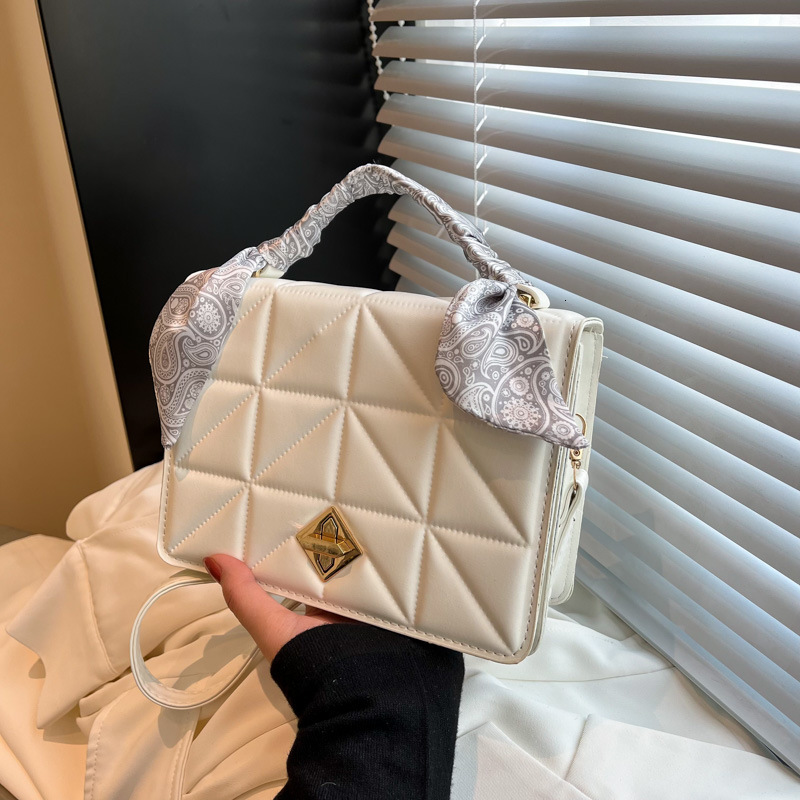 Simple New Free Delivery Designer Bag Texture Small Square For Women 2025 New Luxury Bag Style Trendy Spring And Summer Fashion Highend Chain Crossbod