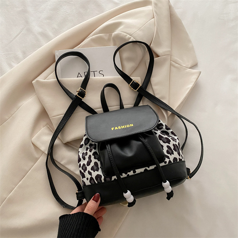 Free Delivery Designer Bag Ladies' Bag 2025 Large Capacity Fashionable Versatile Autumn And Winter Internet Celebrity Western Small Backpack Luxu