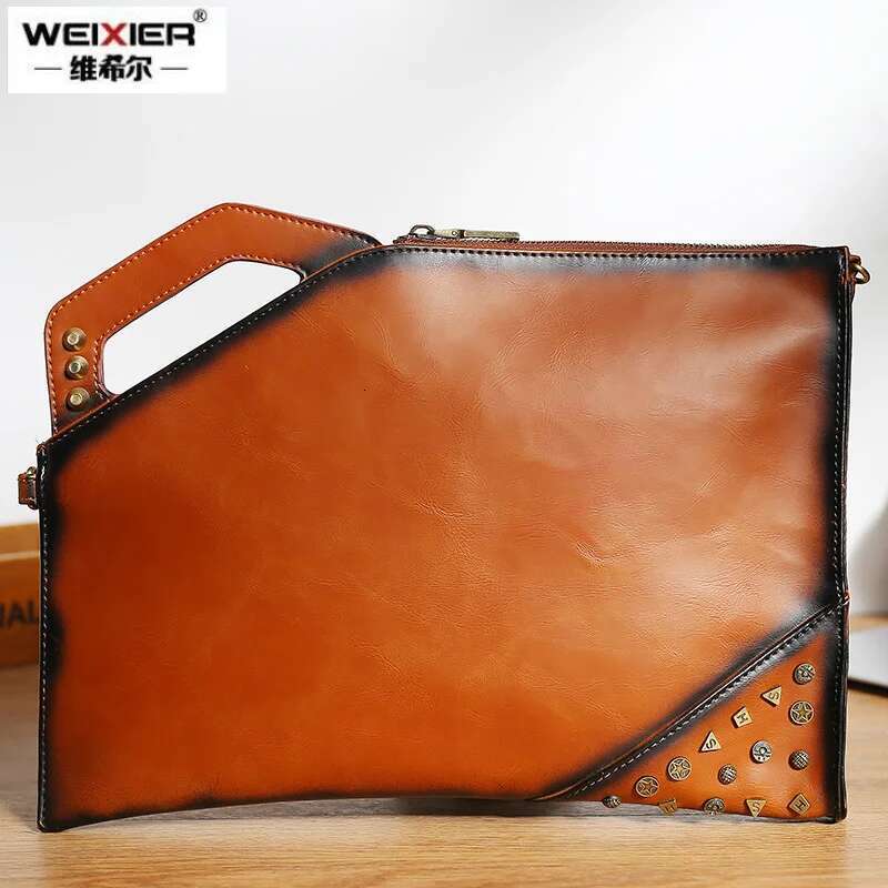 Sacoche Cuir Homme Envelope Leather Pouch Mens Hand Street Fashion Rivet Clutch Bag Retro Large Purse Bolsa Movil