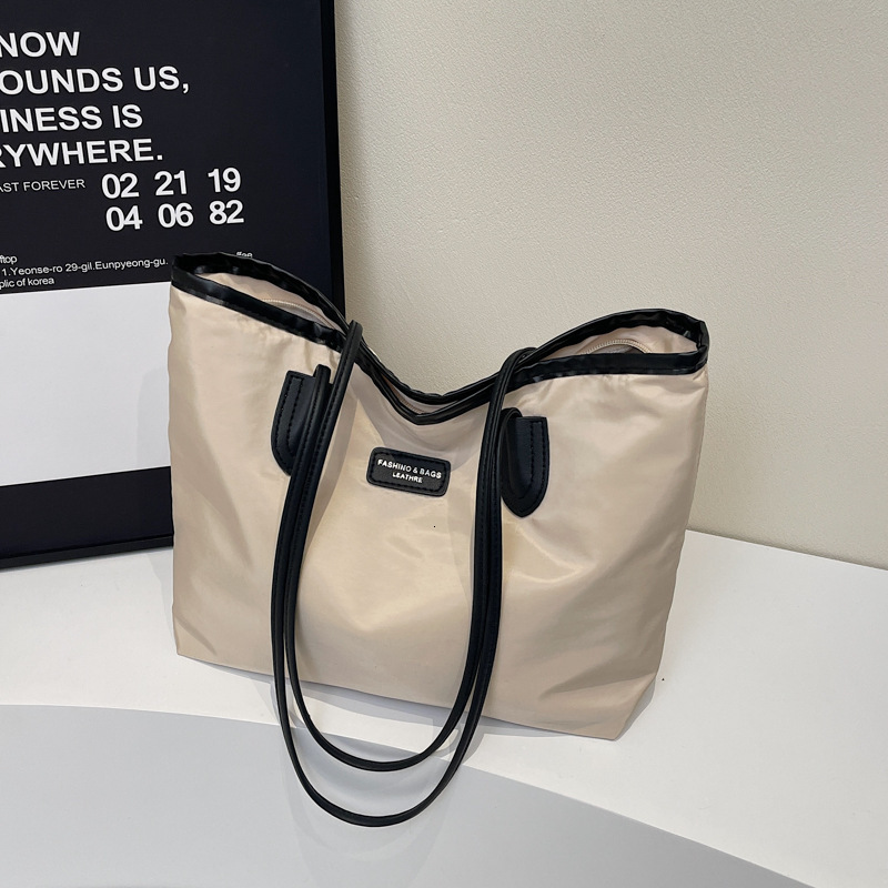 Free Delivery Designer Bag Oxford For Women With Large Capacity 2025 New Casual Versatile Shoulder Cloth Advanced Sensory And Diligent Tote Luxury Bag