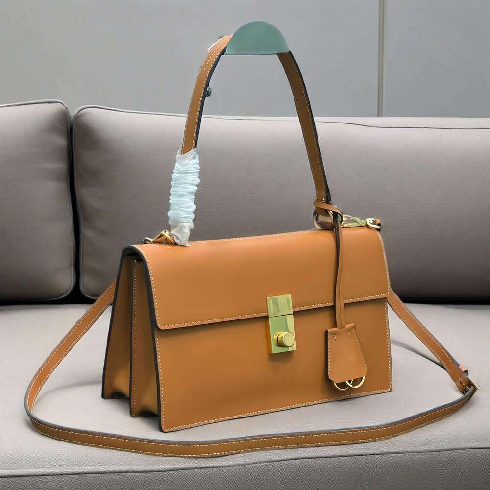 Women shoulder Crossbody Chain Brand Niche Lock Underarm Bag High-end Fashion Genuine Leather Handbag Square Bags