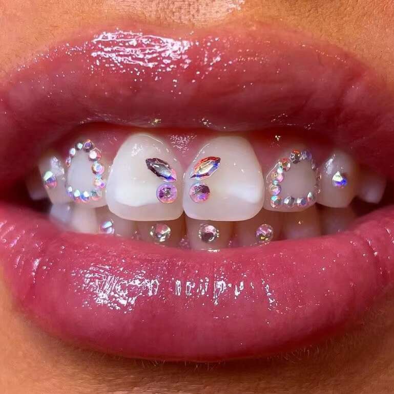 High quality flat back DIY crystal jewelry, dental teeth whitening accessories