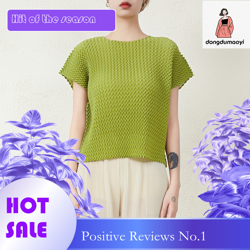 dongdumaoyi Miyake women's pleated top 2024 summer bubble sleeves versatile round neck fashionable casual slimming temperament T-shirt