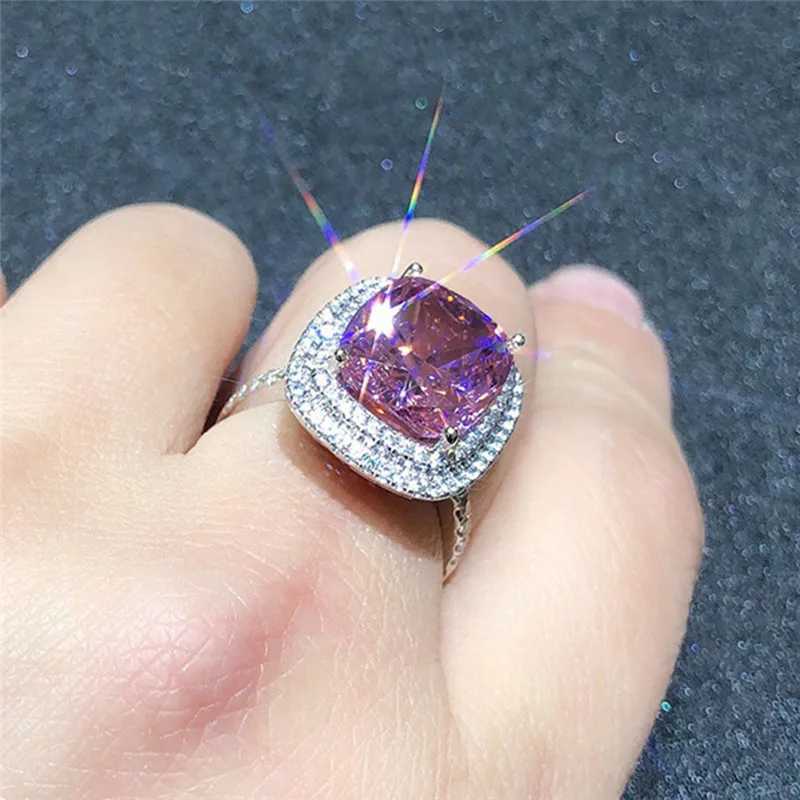 925 Sterling Silver Pink CZ Womens Rings Brilliant Engagement Wedding Accories Valentines Gift New Train JewelryXJ250514
