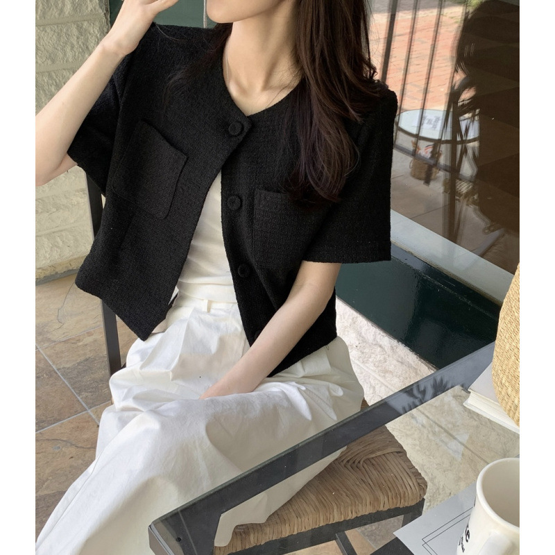 Korean chic temperament small fragrant style coarse tweed round neck versatile single breasted short sleeved cardigan small jacket for women 221007