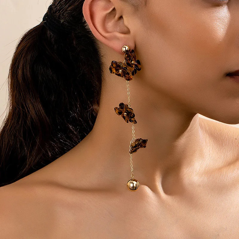 European and American Trendy Acrylic Leopard Print Flower Earrings for Women Exaggerated Sexy Long Tassel Earrings 250514