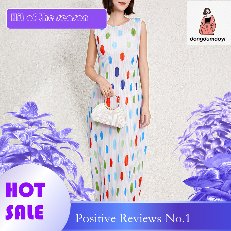 dongdumaoyi Colorful polka dot dress for women s summer new Miyake seaside vacation style loose fit slim figure temperament long skirt