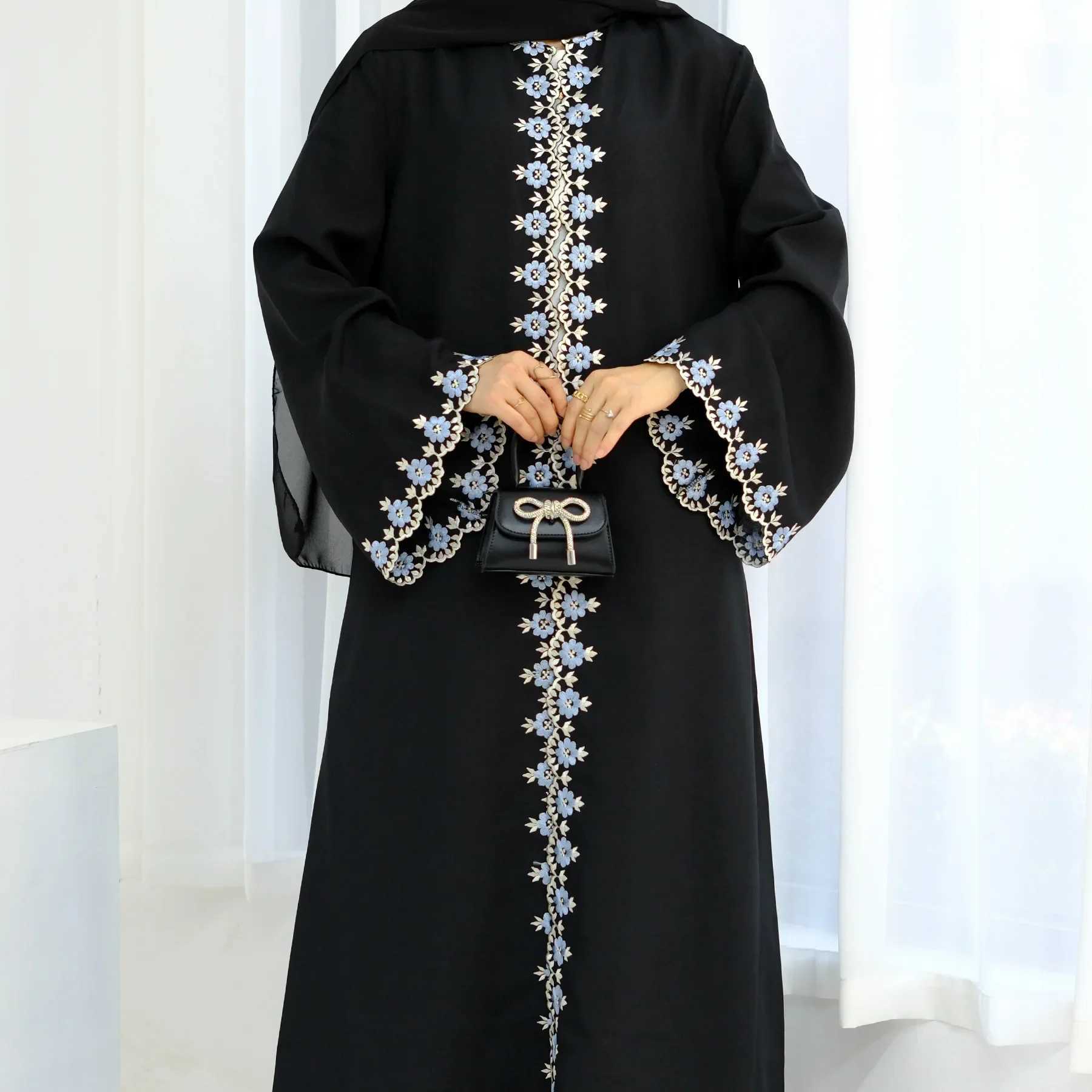 Eid Ramadan Flower Embroidery Abayas for Women Muslim Dress Dubai Open Abaya Turkey Kaftan Ka Caftan Marocain Femme Robe New X2505141