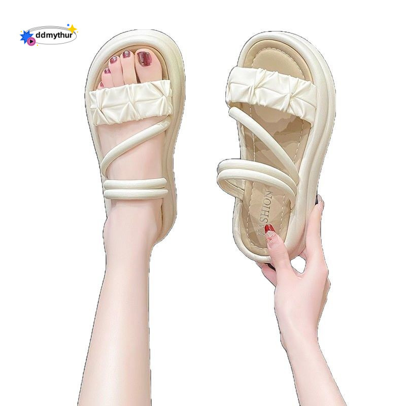 Sandals poop like feel for women in summer, paired with a fairy style dress and 2025 summer new item, two on soft soled slippers, trendy ddmythur