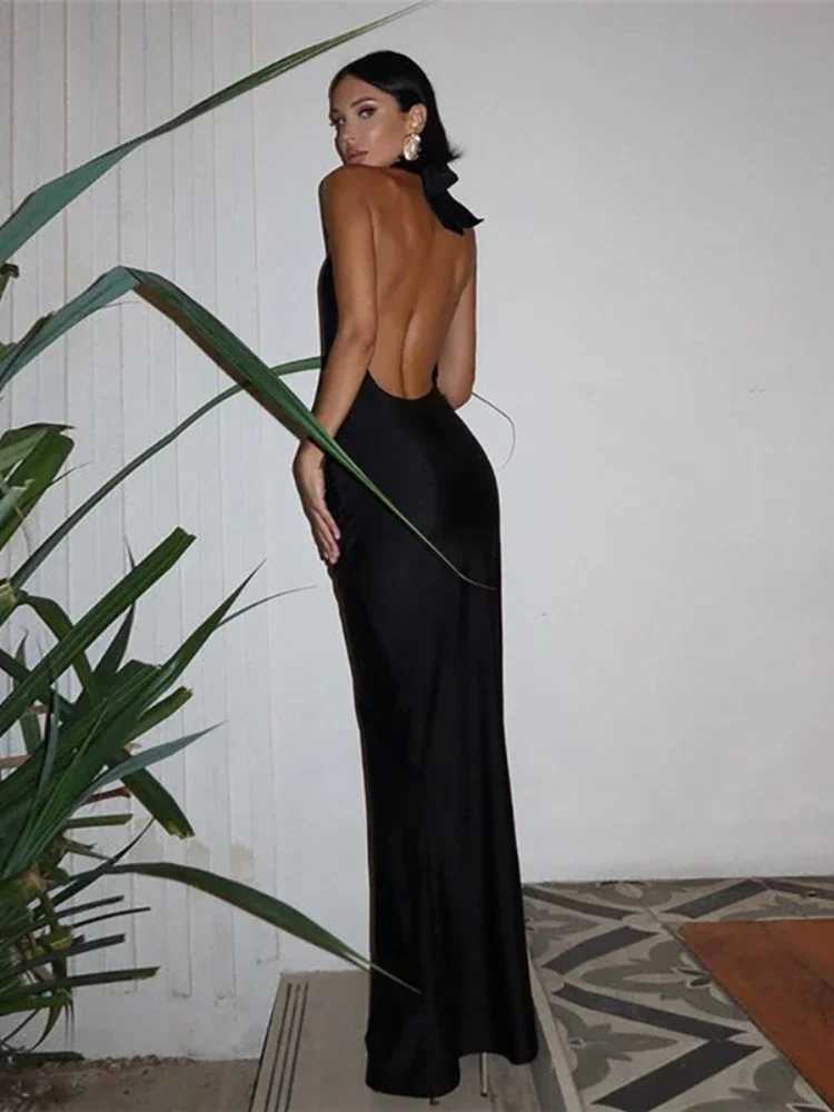 XIZOU Halter Backless Dress Women Summer Trend Elegant Side Split Deep V-Neck Long Bodycon Midnight Party Ruched DressesXJ250514