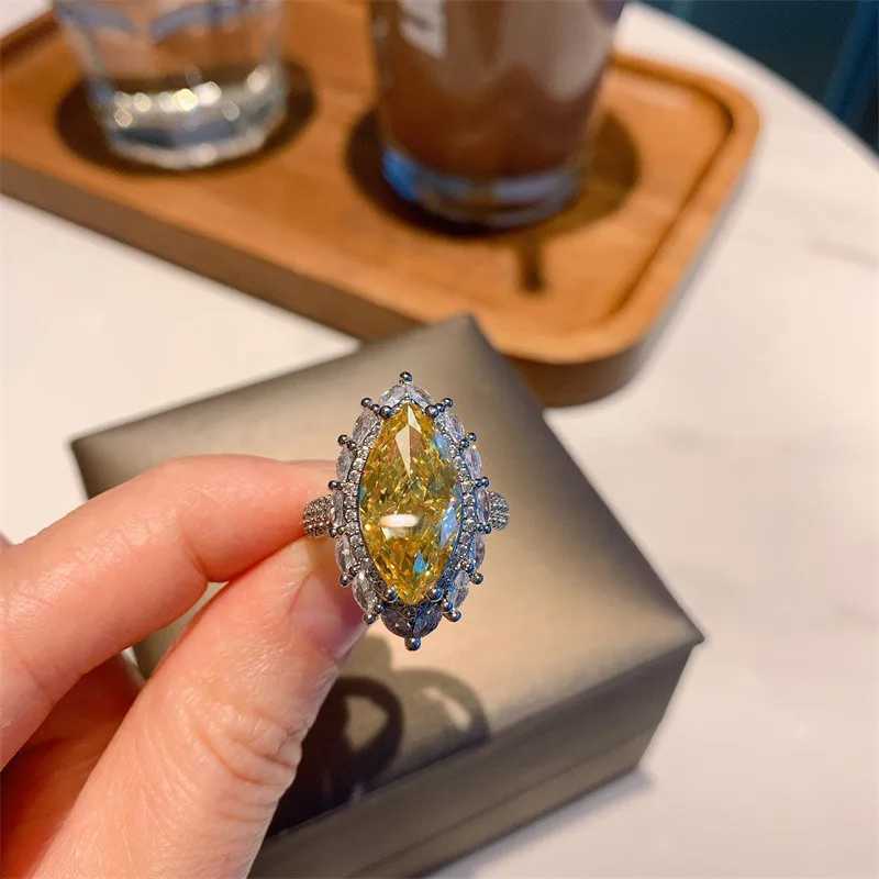 925 Sterling Silver Yellow CZ Ring Women for Wedding Ceremony Party Accories Fancy Anniversary Gift New Fashion JewelryXJ250514